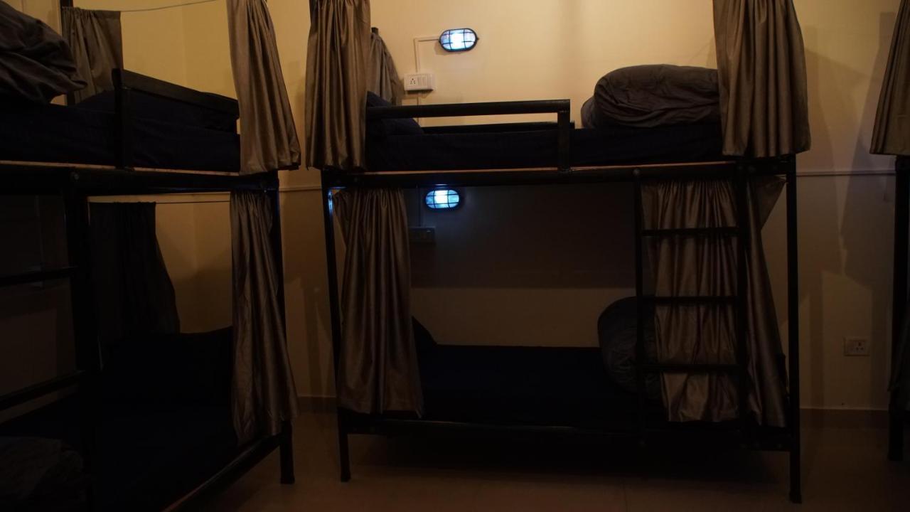 Perkup Hostel Kasol Esterno foto