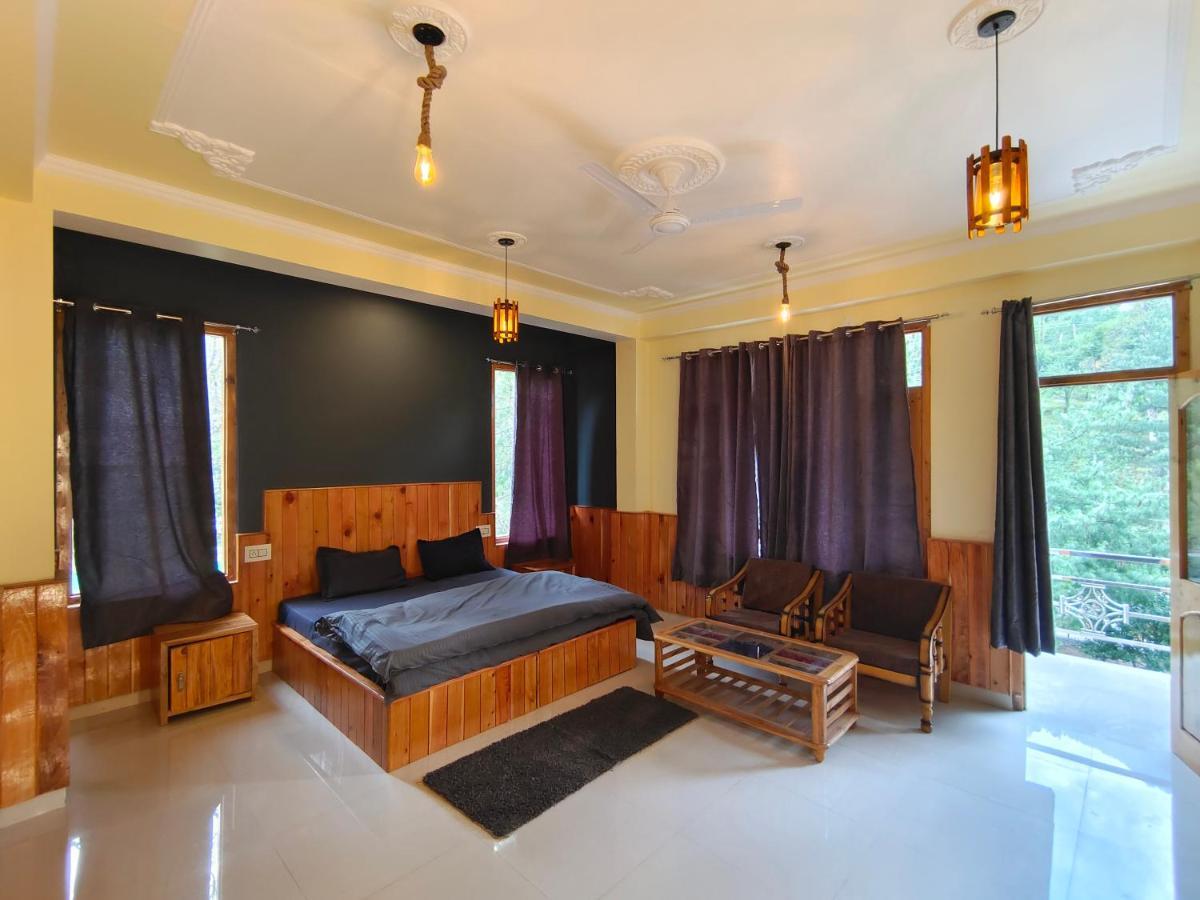 Perkup Hostel Kasol Esterno foto