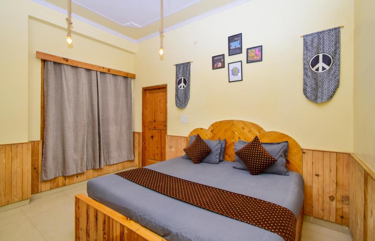 Perkup Hostel Kasol Esterno foto